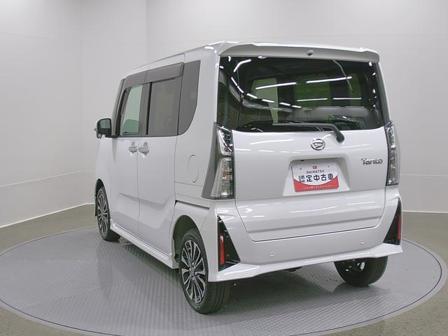 タントカスタムＲＳリミテッド　４ＷＤ　純正ナビ　パノラマモニタースマートアシスト・ＬＥＤヘッドライト・１５インチアルミホイール・両側パワースライドドア・ＵＳＢソケット・運転席助手席シートヒーター・レザー調Ｘフルファブリックシート・本革巻ステアリングホイール（山梨県）の中古車