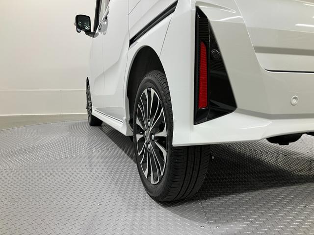 タントカスタムＲＳリミテッド　４ＷＤ　純正ナビ　パノラマモニタースマートアシスト・ＬＥＤヘッドライト・１５インチアルミホイール・両側パワースライドドア・ＵＳＢソケット・運転席助手席シートヒーター・レザー調Ｘフルファブリックシート・本革巻ステアリングホイール（山梨県）の中古車