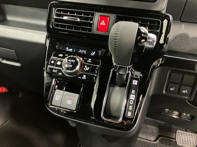 タントカスタムRSリミテッド 純正ナビスマートアシスト・LEDヘッドライト・15インチアルミホイール・両側パワースライドドア・USBソケット・運転席助手席シートヒーター・レザー調Xフルファブリックシート・本革巻ステアリングホイール(山梨県)の中古車