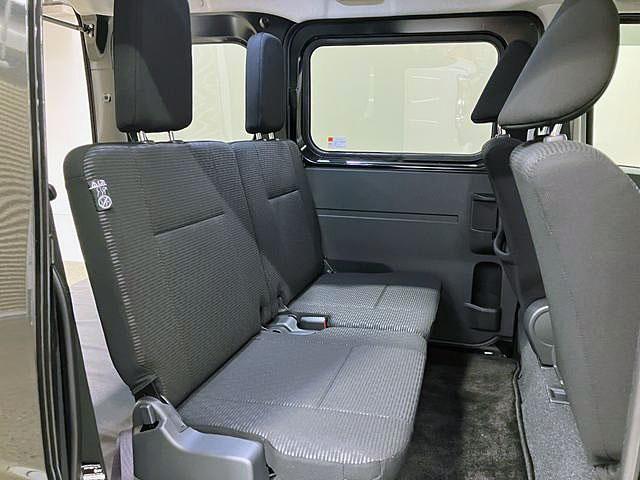 ハイゼットカーゴクルーズ 4WD CVT 純正ナビスマートアシスト・コーナーセンサー・3モード電子制御4WD(CVT車)・荷室長1,915mm・荷室幅1,410mm・荷室高1,250mm・ハロゲンヘッドランプ・マニュアルエアコン(山梨県)の中古車