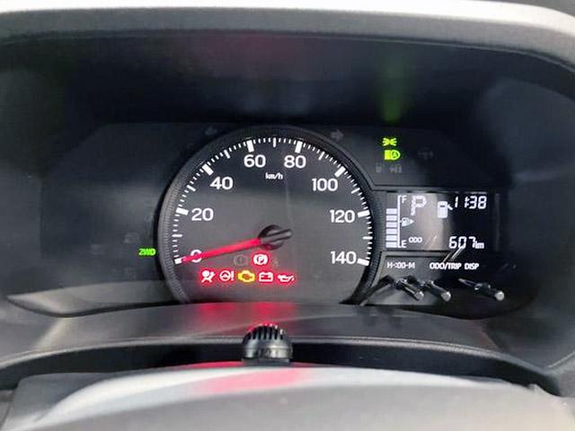 ハイゼットカーゴクルーズ　４ＷＤ　純正ナビスマートアシスト・コーナーセンサー・３モード電子制御４ＷＤ（ＣＶＴ車）・荷室長１，９１５ｍｍ・荷室幅１，４１０ｍｍ・荷室高１，２５０ｍｍ・ハロゲンヘッドランプ・マニュアルエアコン（山梨県）の中古車