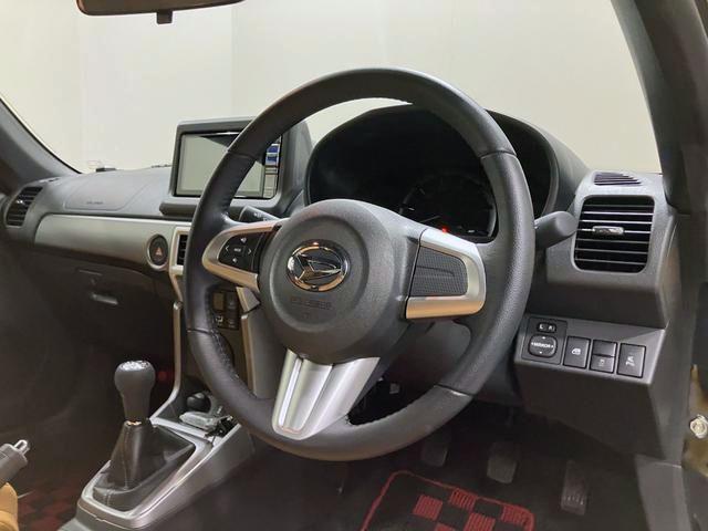 コペンセロ　ＣＶＴ　純正ナビ電動開閉式ルーフ・３気筒ＤＯＨＣターボ・７速スーパーアクティブシフト付ＣＶＴ・ヘッドレスト一体型スポーツシート・キーフリーシステム・ＬＥＤヘッドランプ・ＬＥＤリアコンビランプ・シートヒーター（山梨県）の中古車