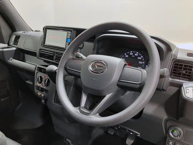 ハイゼットカーゴクルーズ 4WD CVTスマートアシスト・コーナーセンサー・3モード電子制御4WD(CVT車)・荷室長1,915mm・荷室幅1,410mm・荷室高1,250mm・ハロゲンヘッドランプ・マニュアルエアコン(山梨県)の中古車