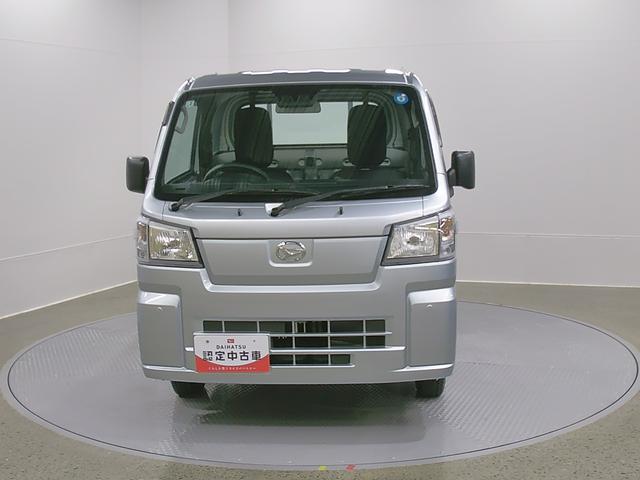 ハイゼットトラックスタンダード 4WD CVTスマートアシスト・切り替え式4WD(CVT車)・荷台フロア長2,030mm・荷台幅1,410mm・防錆鋼鈑・ハロゲンヘッドランプ・マニュアルエアコン(山梨県)の中古車