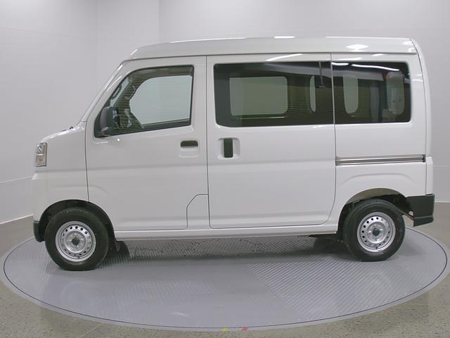 ハイゼットカーゴデラックス　４ＷＤ　ＣＶＴスマートアシスト・コーナーセンサー・３モード電子制御４ＷＤ（ＣＶＴ車）・荷室長１，９１５ｍｍ・荷室幅１，４１０ｍｍ・荷室高１，２５０ｍｍ・ハロゲンヘッドランプ・マニュアルエアコン（山梨県）の中古車