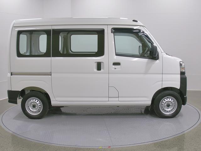 ハイゼットカーゴスペシャル 4WD CVT AM/FMラジオデッキスマートアシスト・コーナーセンサー・3モード電子制御4WD(CVT車)・荷室長1,915mm・荷室幅1,410mm・荷室高1,250mm・ハロゲンヘッドランプ・マニュアルエアコン(山梨県)の中古車