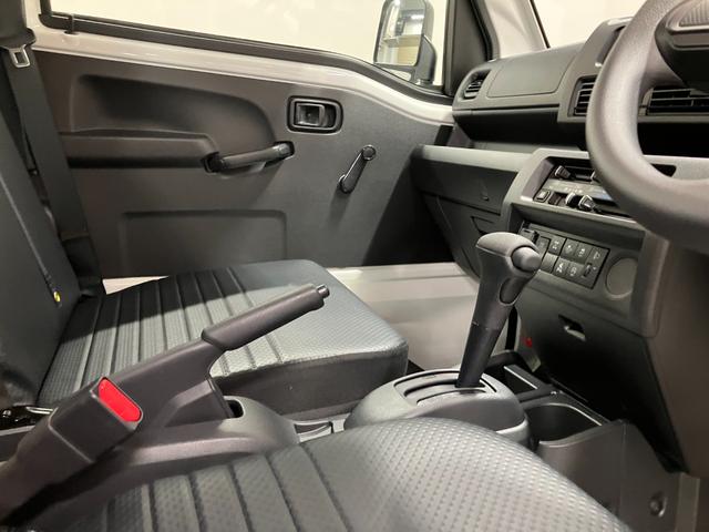 ハイゼットトラックスタンダード 農用スペシャル 4WD CVTスマートアシスト・コーナーセンサー・切り替え式4WD(CVT車)・スーパーデフロック・ハロゲンヘッドランプ・マニュアルエアコン・リア4枚リーフスプリング(山梨県)の中古車