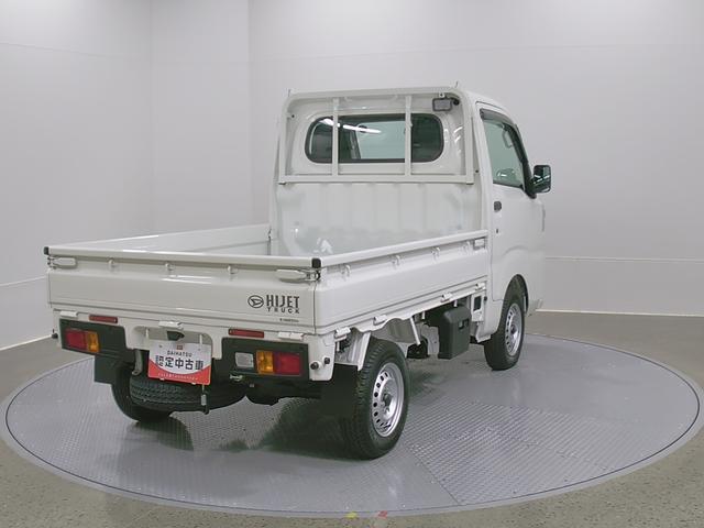 ハイゼットトラックスタンダード 農用スペシャル 4WD CVTスマートアシスト・コーナーセンサー・切り替え式4WD(CVT車)・スーパーデフロック・ハロゲンヘッドランプ・マニュアルエアコン・リア4枚リーフスプリング(山梨県)の中古車
