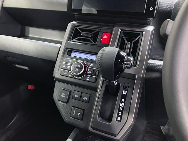 タフトＧ　クロムベンチャー　４ＷＤ　Ｄオーディオ　Ｐモニタースマートアシスト・１５インチアルミ・ＬＥＤヘッドランプ・ＬＥＤフォグ・スカイフィールトップ・電動パーキング・運転席助手席シートヒーター・ＵＳＢソケット（山梨県）の中古車