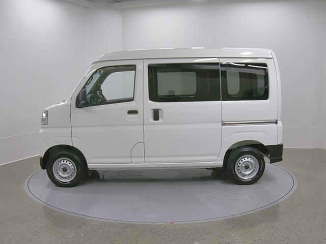 ハイゼットカーゴデラックス 4WD CVTスマートアシスト・コーナーセンサー・3モード電子制御4WD(CVT車)・荷室長1,915mm・荷室幅1,410mm・荷室高1,250mm・ハロゲンヘッドランプ・マニュアルエアコン(山梨県)の中古車