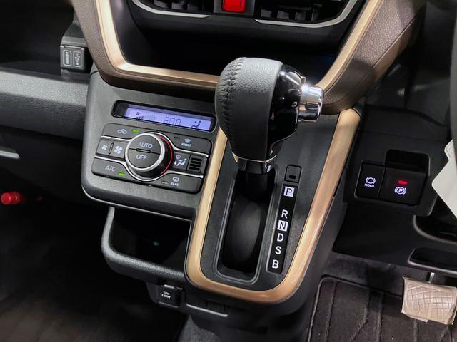 ムーヴＲＳ　４ＷＤ　純正１０インチナビ　Ｐモニタースマートアシスト・フルＬＥＤヘッドランプ・ＬＥＤフォグランプ・１４インチアルミホイール・プッシュエンジンスタート・両側パワースライドドア・ＵＳＢソケット（山梨県）の中古車