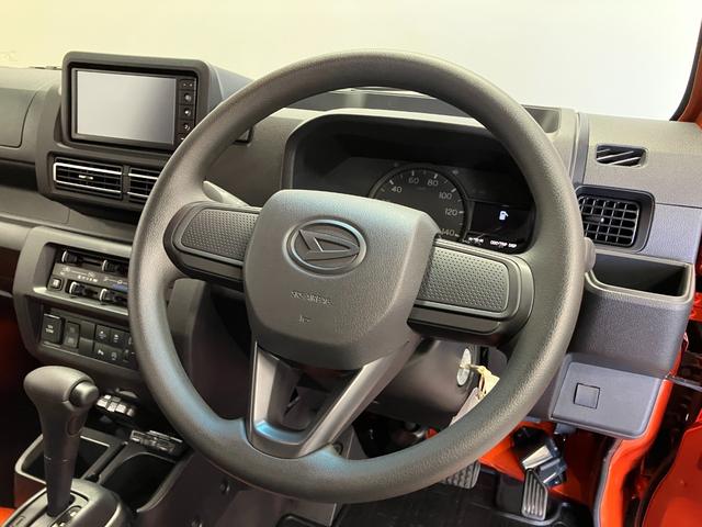 ハイゼットトラックハイルーフ　４ＷＤ　ＣＶＴ　整備付き　１年保証ナビ　スマートインナーミラー　運転席エアバック　パートタイム４ＷＤ　ＡＢＳ　エアコンパワステ　ナビ　メンテナンスノート　パワステ　ＥＴＣ　１オーナー（山梨県）の中古車