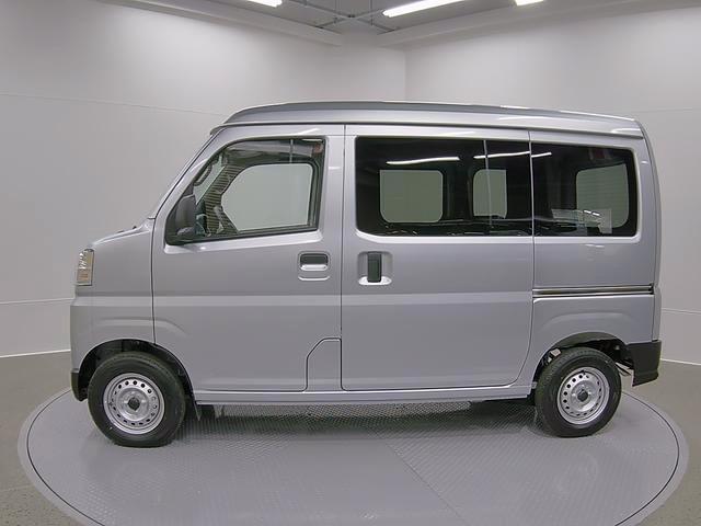 ハイゼットカーゴデラックス　４ＷＤ　ＣＶＴ　ＡＭ／ＦＭラジオデッキスマートアシスト・コーナーセンサー・３モード電子制御４ＷＤ（ＣＶＴ車）・荷室長１，９１５ｍｍ・荷室幅１，４１０ｍｍ・荷室高１，２５０ｍｍ・ハロゲンヘッドランプ・マニュアルエアコン（山梨県）の中古車