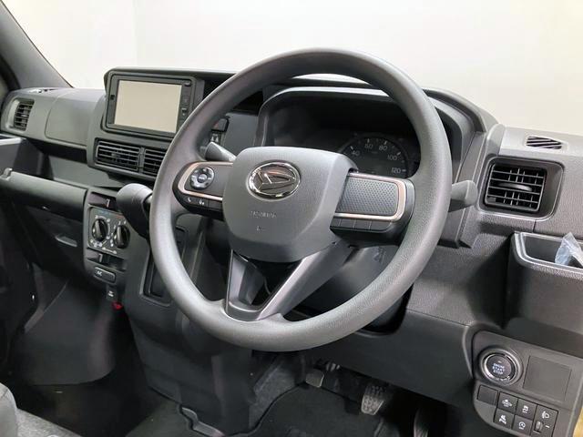 ハイゼットカーゴデッキバンG 2WD ディスプレイオーディオスマートアシスト・コーナーセンサー・ハロゲンヘッドランプ・マニュアルエアコン・撥水フルファブリックシート・プッシュエンジンスタート(山梨県)の中古車
