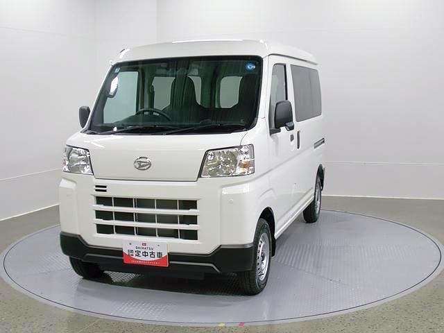 ハイゼットカーゴデラックス　４ＷＤ　ＣＶＴスマートアシスト・コーナーセンサー・３モード電子制御４ＷＤ（ＣＶＴ車）・荷室長１，９１５ｍｍ・荷室幅１，４１０ｍｍ・荷室高１，２５０ｍｍ・ハロゲンヘッドランプ・マニュアルエアコン（山梨県）の中古車