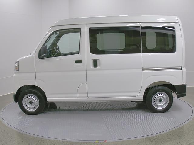 ハイゼットカーゴデラックス　４ＷＤ　ＣＶＴスマートアシスト・コーナーセンサー・３モード電子制御４ＷＤ（ＣＶＴ車）・荷室長１，９１５ｍｍ・荷室幅１，４１０ｍｍ・荷室高１，２５０ｍｍ・ハロゲンヘッドランプ・マニュアルエアコン（山梨県）の中古車