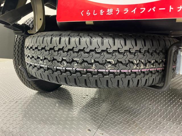 ハイゼットトラックスタンダード　４ＷＤ　ＣＶＴ　農用スペシャルスマートアシスト・コーナーセンサー・切り替え式４ＷＤ（ＣＶＴ車）・スーパーデフロック・ハロゲンヘッドランプ・マニュアルエアコン・リア４枚リーフスプリング（山梨県）の中古車