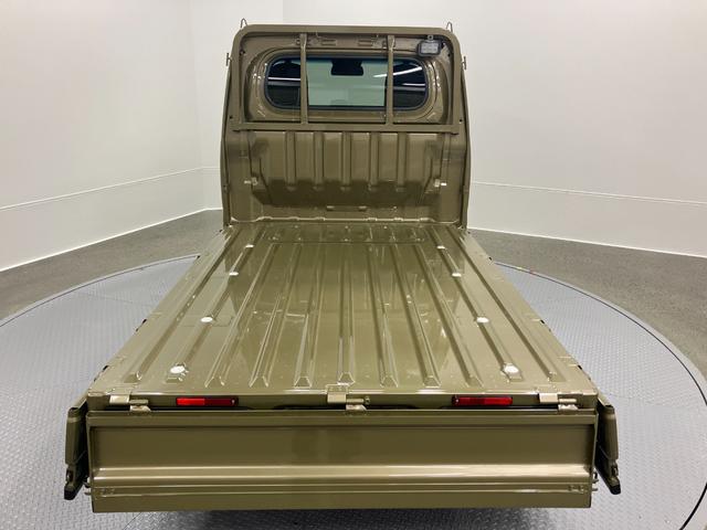 ハイゼットトラックスタンダード　４ＷＤ　ＣＶＴ　農用スペシャルスマートアシスト・コーナーセンサー・切り替え式４ＷＤ（ＣＶＴ車）・スーパーデフロック・ハロゲンヘッドランプ・マニュアルエアコン・リア４枚リーフスプリング（山梨県）の中古車