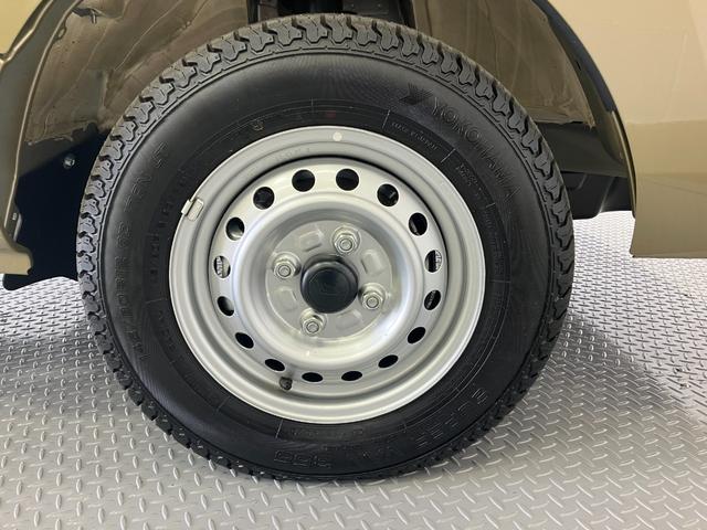 ハイゼットトラックスタンダード　４ＷＤ　ＣＶＴ　農用スペシャルスマートアシスト・コーナーセンサー・切り替え式４ＷＤ（ＣＶＴ車）・スーパーデフロック・ハロゲンヘッドランプ・マニュアルエアコン・リア４枚リーフスプリング（山梨県）の中古車