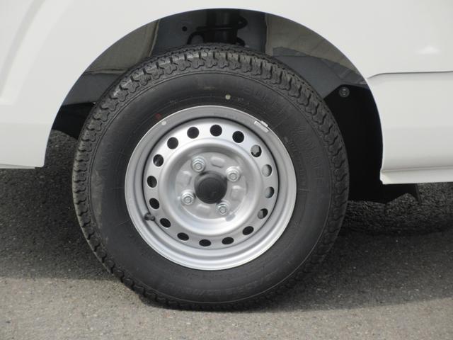 ハイゼットトラックスタンダード４ＷＤ・５ＭＴ・ラジオ・スマートアシスト付き（徳島県）の中古車