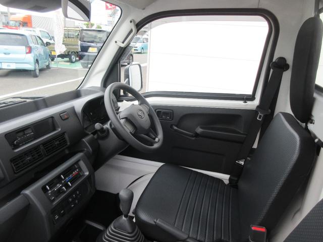 ハイゼットトラックスタンダード４ＷＤ・５ＭＴ・ラジオ・スマートアシスト付き（徳島県）の中古車