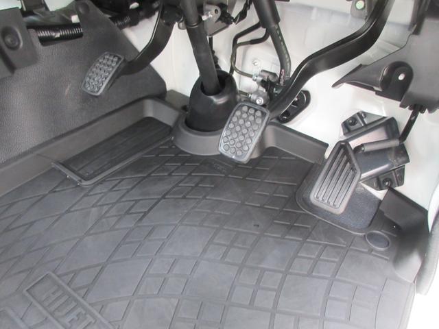 ハイゼットトラックスタンダード４ＷＤ・５ＭＴ・ラジオ・スマートアシスト付き（徳島県）の中古車