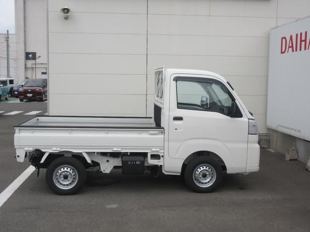 ハイゼットトラックスタンダード４ＷＤ・５ＭＴ・ラジオ・スマートアシスト付き（徳島県）の中古車