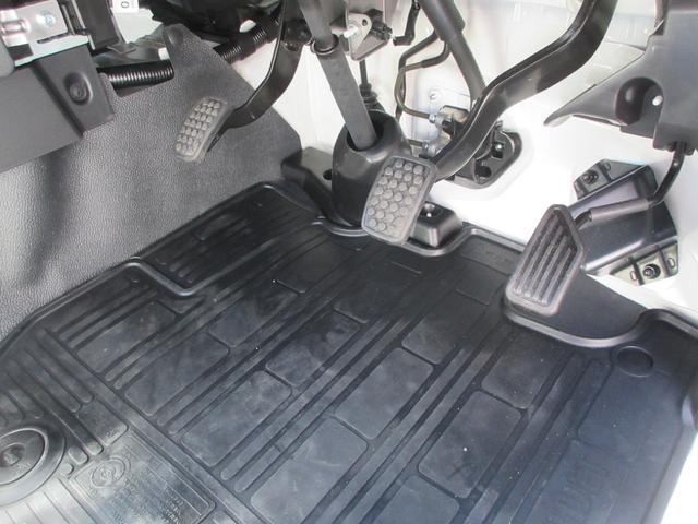 ハイゼットトラックスタンダード２ＷＤ・ＭＴ・荷台マット・ゲートプロテクター付き・スマートアシスト無し（徳島県）の中古車
