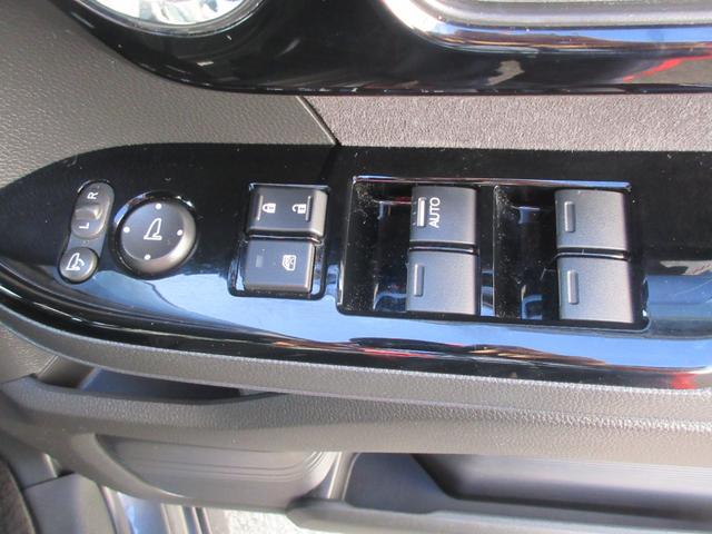 N−BOXカスタムLターボナビ・ドライブレコーダー・ETC・両側パワースライドドア・オートクルーズ・キーフリー(徳島県)の中古車