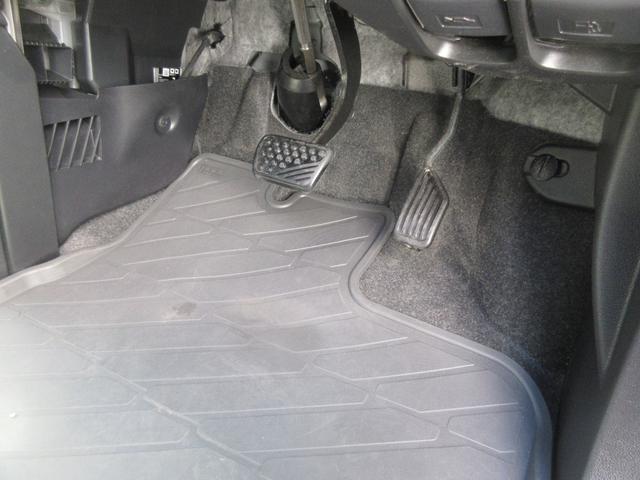 トールカスタムG ターボナビ・バックカメラ・キーフリー・両側パワースライドドア・両側シートヒーター(徳島県)の中古車