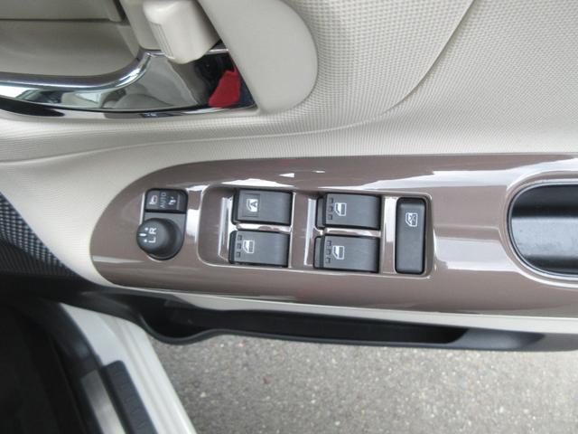 ムーヴキャンバスＧメイクアップＶＳ　ＳＡIII（徳島県）の中古車