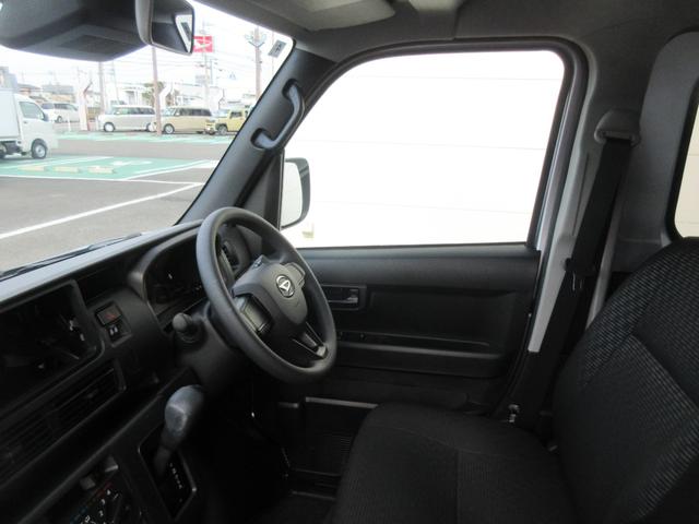 ハイゼットカーゴクルーズ２ＷＤ・ＣＶＴ・プッシュスタート・キーフリー・スマートアシスト付き（徳島県）の中古車