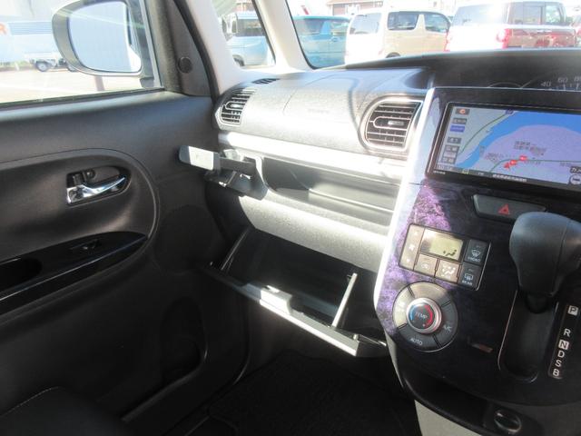 タントカスタムＸ　トップエディションＶＳ　ＳＡIII（徳島県）の中古車