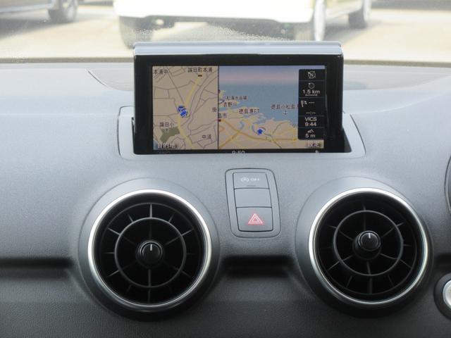 アウディ Ａ１スポーツバック１．０ＴＦＳＩ（徳島県）の中古車