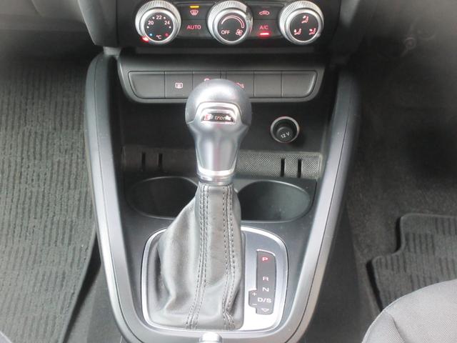 アウディ Ａ１スポーツバック１．０ＴＦＳＩ（徳島県）の中古車