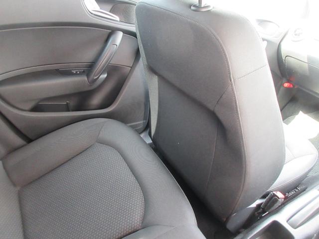 アウディ Ａ１スポーツバック１．０ＴＦＳＩ（徳島県）の中古車