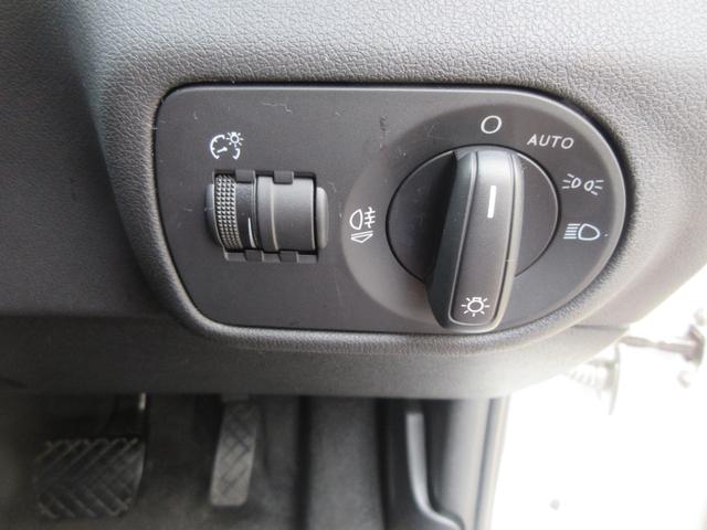 アウディ Ａ１スポーツバック１．０ＴＦＳＩ（徳島県）の中古車