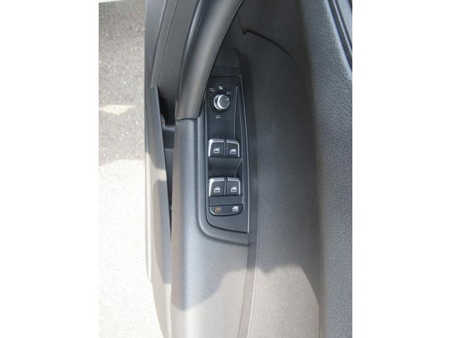 アウディ Ａ１スポーツバック１．０ＴＦＳＩ（徳島県）の中古車