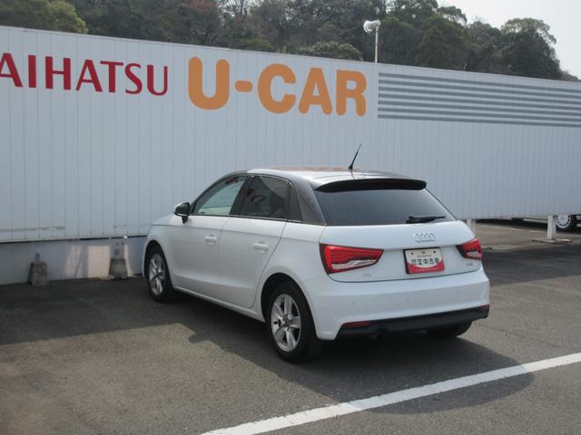 アウディ Ａ１スポーツバック１．０ＴＦＳＩ（徳島県）の中古車