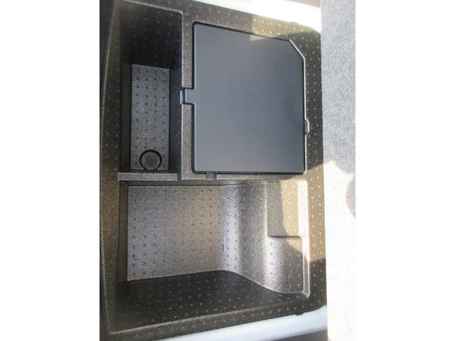 ロッキープレミアムＧ　ＨＥＶ（徳島県）の中古車