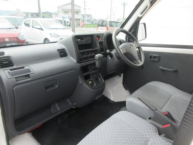 ハイゼットカーゴスペシャル2WD・AT(徳島県)の中古車