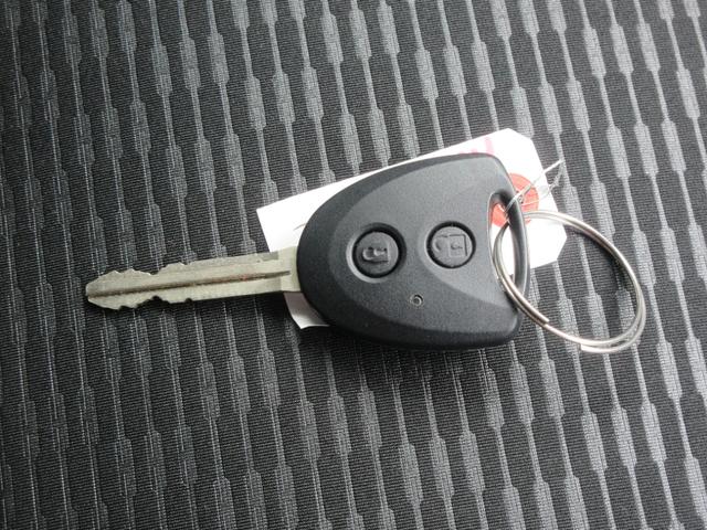 ハイゼットカーゴクルーズ2WD・MT(徳島県)の中古車