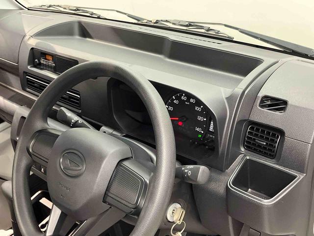 ハイゼットトラックスタンダード　４ＷＤ衝突被害軽減システム　クリアランスソナー　オートライト　オートハイビーム（高知県）の中古車