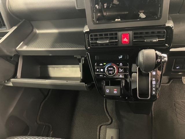 タントカスタムＲＳ両側電動スライドドア・プッシュボタンスタート・ステアリングスイッチ・オートエアコン・キーフリーシステム・シートヒーター・バックカメラ対応・アルミホイール・パワーウィンドウ（佐賀県）の中古車