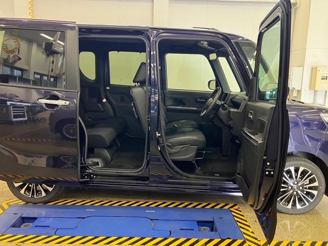 タントカスタムＲＳ両側電動スライドドア・プッシュボタンスタート・ステアリングスイッチ・オートエアコン・キーフリーシステム・シートヒーター・バックカメラ対応・アルミホイール・パワーウィンドウ（佐賀県）の中古車