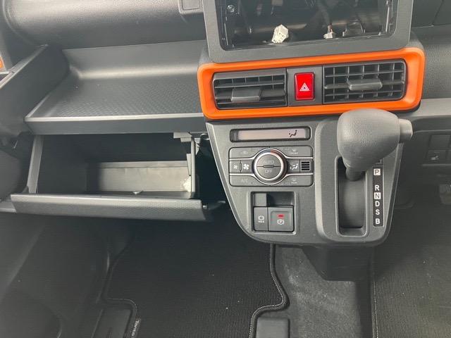 タントファンクロス両側電動スライドドア・プッシュボタンスタート・ステアリングスイッチ・オートエアコン・キーフリーシステム・シートヒーター・バックカメラ対応・アルミホイール・パワーウィンドウ（佐賀県）の中古車