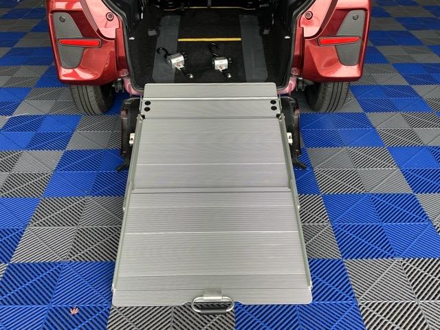 タントスローパーカスタムRS福祉車両・両側電動スライドドア・ナビ・バックモニター・ドラレコ・プッシュボタンスタート・ステアリングスイッチ・オートエアコン・キーフリー・ベンチシート・コーナーセンサー・パワーウィンドウ(佐賀県)の中古車