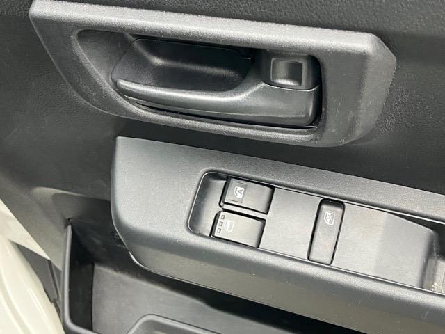 ハイゼットカーゴDX2WD・CVT車・衝突回避・AM/FMラジオ・両側スライドドア・エコアイドル・キーレスエントリー・コーナーセンサー・エアコン(佐賀県)の中古車