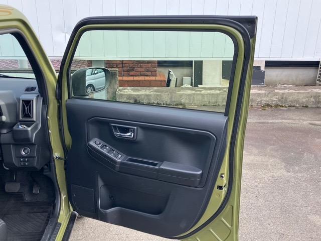 タフトG クロムベンチャーコーナーセンサー・プッシュボタンスタート・ステアリングスイッチ・オートエアコン・キーフリーシステム・アルミホイール・シートヒーター・パワーウィンドウ(佐賀県)の中古車