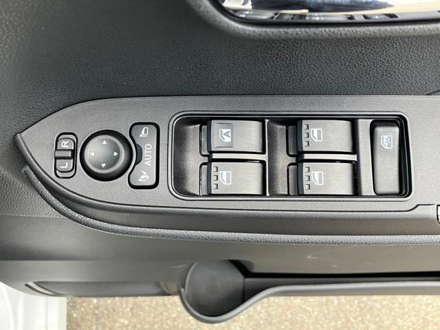 タントカスタムX両側電動スライドドア・プッシュボタンスタート・ステアリングスイッチ・オートエアコン・キーフリーシステム・シートヒーター・バックカメラ対応・アルミホイール・パワーウィンドウ(佐賀県)の中古車